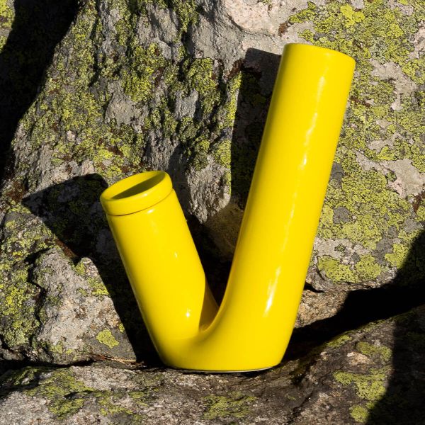 VS001 Yellow Ceramic Bong